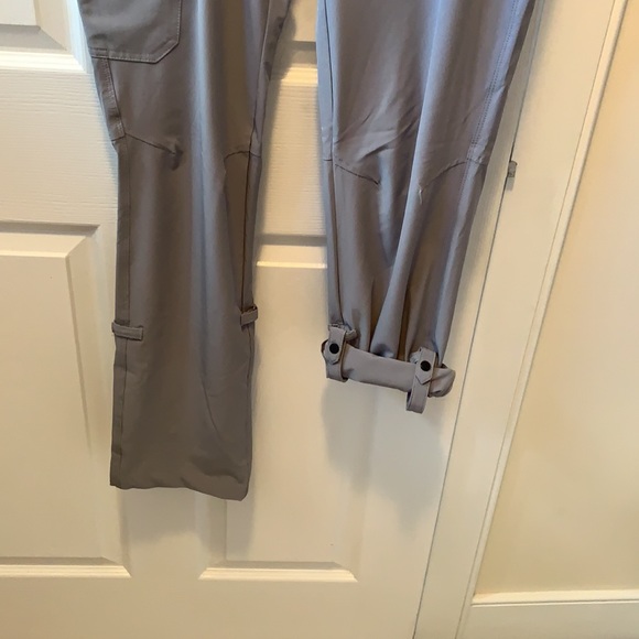 Grey Pants - Wind River. Size 6. Great for travel. - Picture 5 of 9